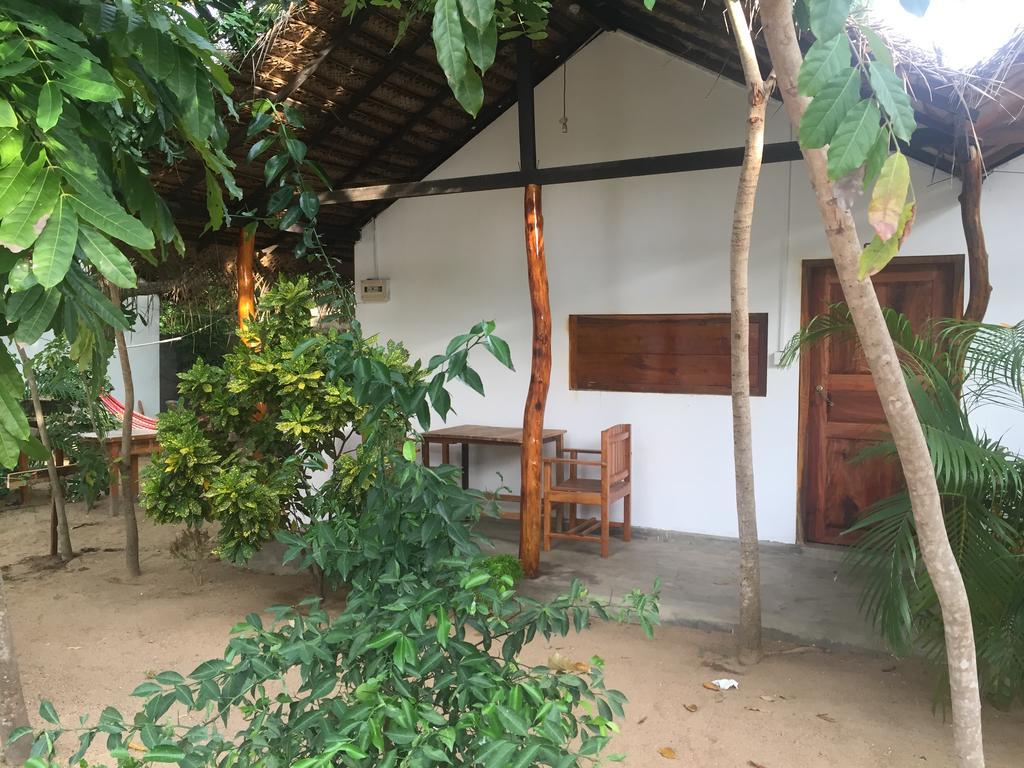 Garden Cottage Arugambay Arugam Bay Exterior photo